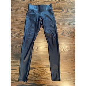 Carbon 38 Takara legging